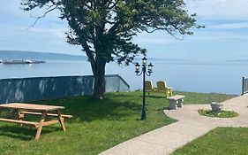 Seawinds Motel & Suites